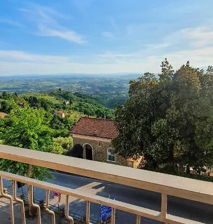 Bellavista & Osteria Hotell San Baronto