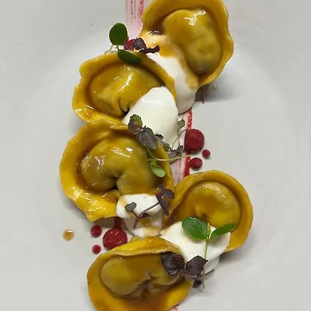 Bellavista & Osteria Hotell San Baronto